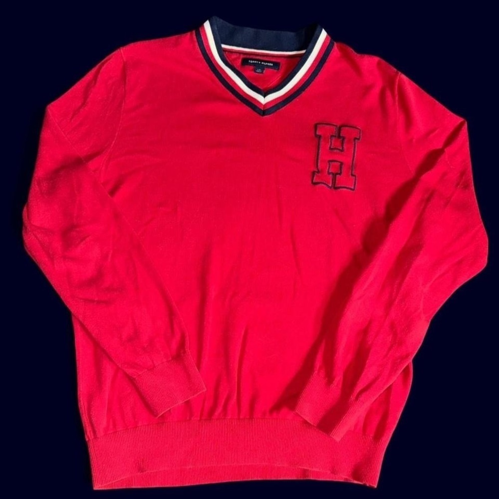 Tommy Hilfiger Red V Neck Sweater Large Logo Pullover Preppy Streetwear Y2K